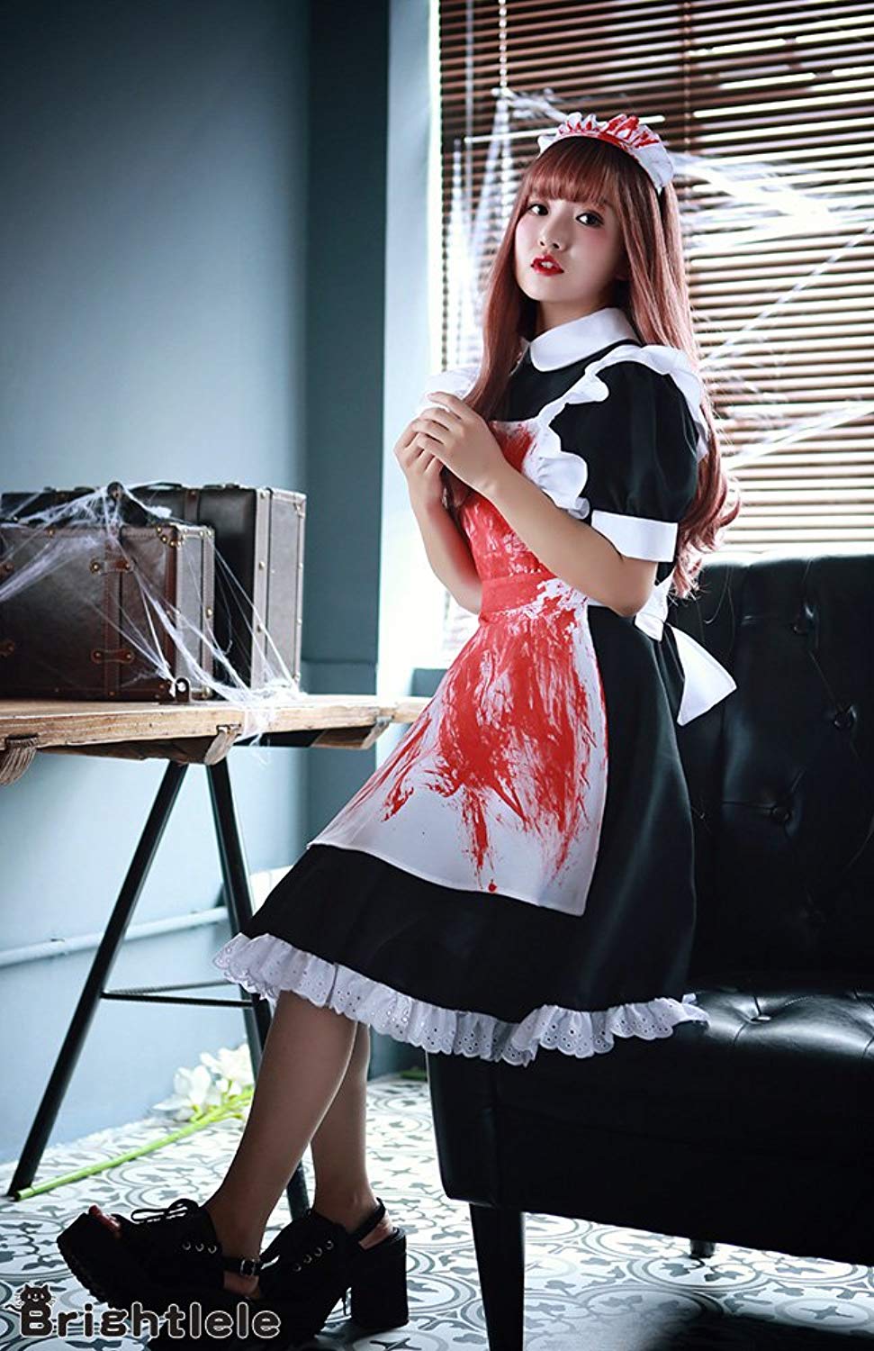 血糊メイド服